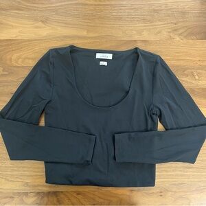 Aritzia Babaton Contour Longsleeve